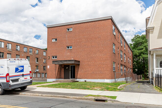 56 Webster St in Hartford, CT - Foto de edificio - Building Photo