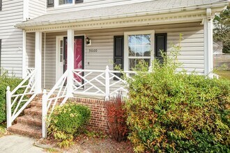 3600 Wickersham Way in Raleigh, NC - Building Photo - Building Photo