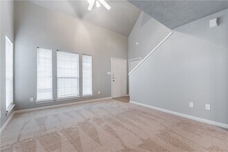 504 Nelson Ln in College Station, TX - Foto de edificio - Building Photo