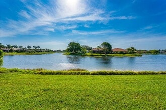 11305 Longshore Way E in Naples, FL - Building Photo - Building Photo