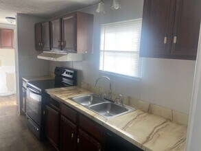 2803 Padgett Rd in Hopkins, SC - Building Photo - Building Photo