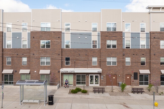 Eastern Lofts in Grand Rapids, MI - Foto de edificio - Building Photo