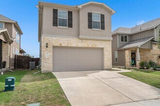 3328 Rooba St in Austin, TX - Building Photo - Building Photo