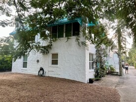 1407 SE 2nd St in Fort Lauderdale, FL - Building Photo