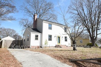 120 Wythe Crescent Dr in Hampton, VA - Building Photo - Building Photo