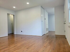 707 Douglass Ave in Rockville, MD - Building Photo - Building Photo