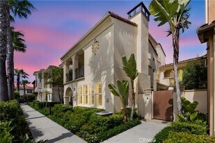 8356 Noelle Drive in Huntington Beach, CA - Building Photo