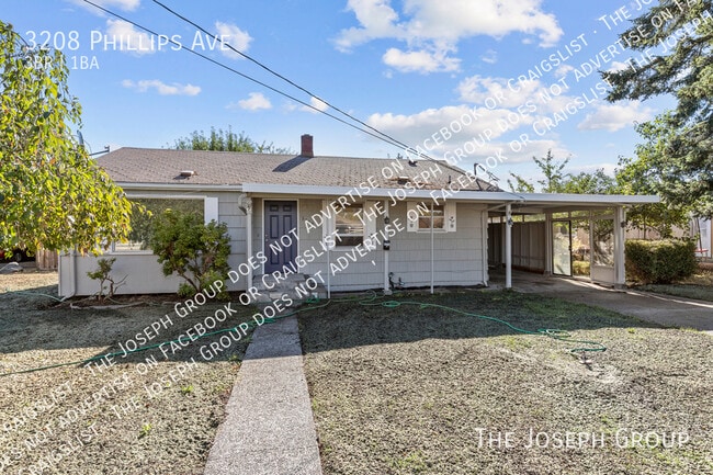 property at 3208 Phillips Ave