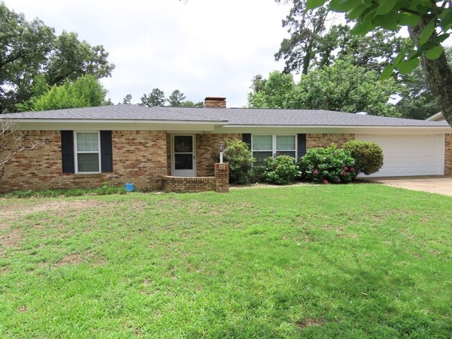 3919 Belle Mere St in Tyler, TX - Building Photo - Building Photo