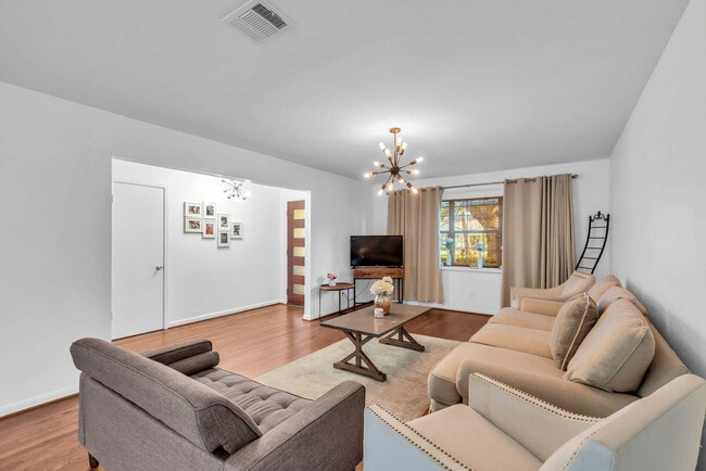 5604 Flack St, Unit SI ID1514795P in Houston, TX - Foto de edificio - Building Photo