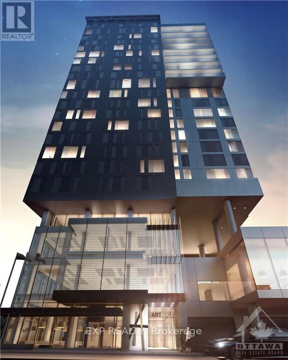 20-1920 Daly Ave in Ottawa, ON - Building Photo