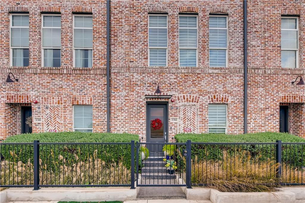 1314 Tinnin Ford Rd in Austin, TX - Building Photo