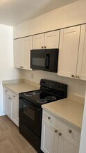 6716 E Avalon Dr, Unit #3 in Scottsdale, AZ - Foto de edificio - Building Photo