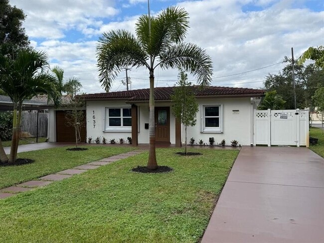property at 1637 SE 1st St