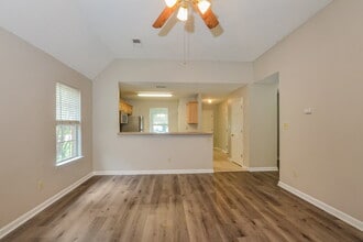 8408 Cross Point Dr in Olive Branch, MS - Building Photo - Building Photo