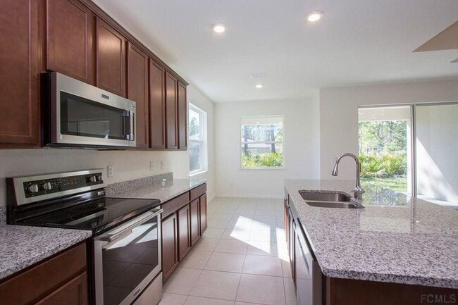 72 Zebulahs Trl in Palm Coast, FL - Building Photo - Building Photo