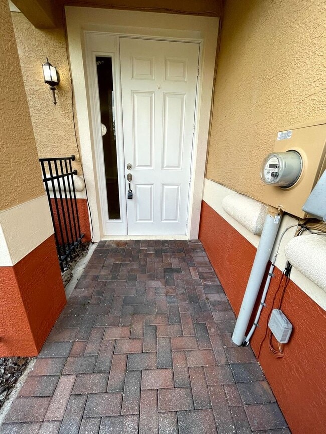 1362 Pacific Rd in Kissimmee, FL - Building Photo - Building Photo