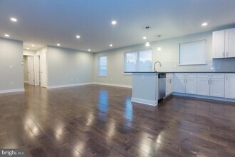 1228-32 W College Ave in Philadelphia, PA - Building Photo - Building Photo