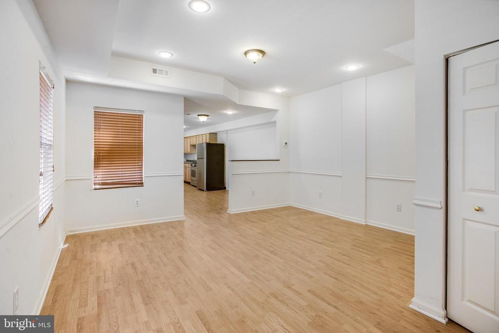 729 10th St NE in Washington, DC - Building Photo
