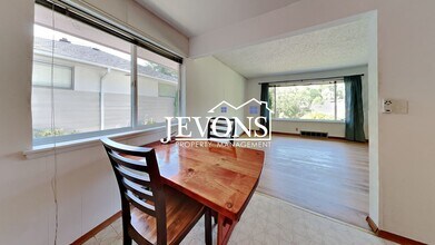 2855 S Orcas St in Seattle, WA - Building Photo - Building Photo