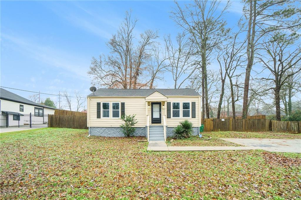 2633 Joyce Ave Photo