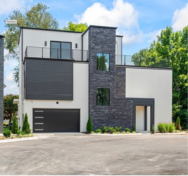 property at 721 Old Hickory Blvd