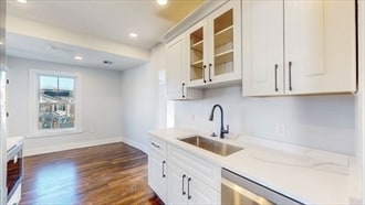 24 Alfred St, Unit 2L in Everett, MA - Building Photo - Building Photo