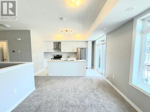 76 Lomond Ln in Kitchener, ON - Building Photo - Building Photo