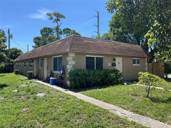 1200 NW 3rd Ave in Fort Lauderdale, FL - Building Photo - Building Photo