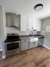 3459 Bloomingdale Rd in Kingsport, TN - Building Photo - Building Photo