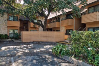 2714 Nueces St in Austin, TX - Building Photo - Building Photo