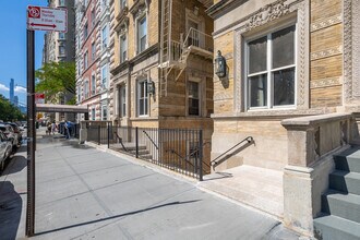 293 Central Park West in New York, NY - Foto de edificio - Building Photo