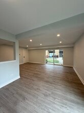 1173 S Forums Ct in Wheeling, IL - Building Photo - Building Photo