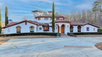 1540 Lipscomb Rd in Social Circle, GA - Building Photo