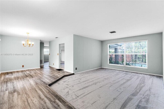 7621 SW 146th Ave in Miami, FL - Building Photo - Building Photo