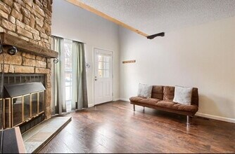 1683 S Blackhawk Way in Aurora, CO - Foto de edificio - Building Photo