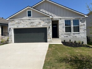 760 Ft Leonard in San Antonio, TX - Building Photo - Building Photo