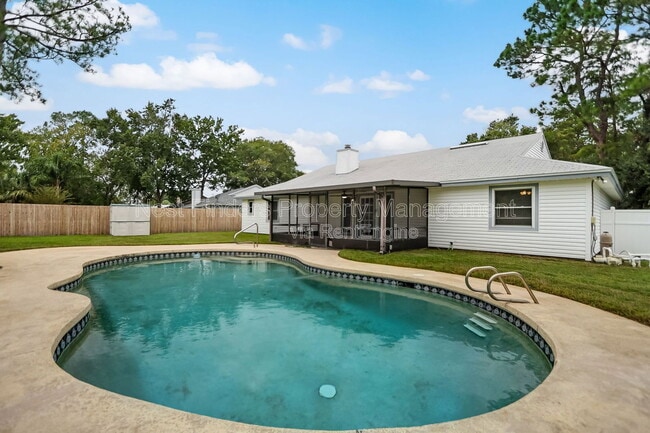 property at 10855 Mandarin Station Dr W