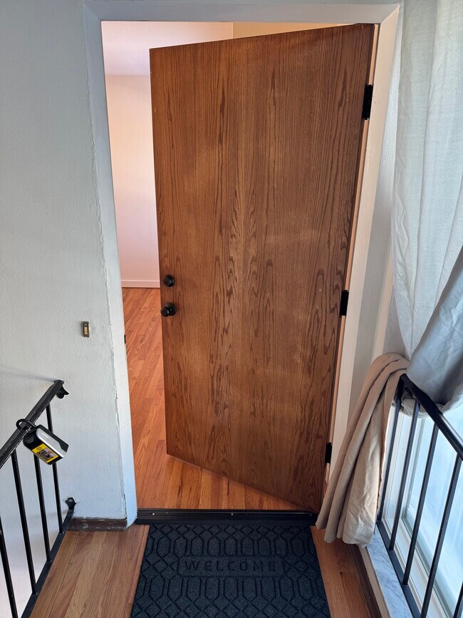 3948 Brittany Cir, Unit D in Bridgeton, MO - Foto de edificio - Building Photo