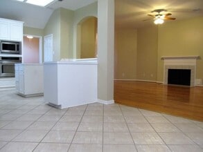 104 Laguna Pointe Dr in League City, TX - Building Photo - Building Photo