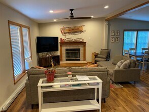 97 Pleasant View Dr in Tannersville, NY - Building Photo - Building Photo