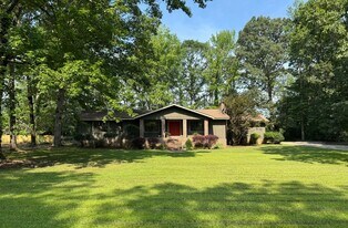 117 Canterberry Ln in Gadsden, AL - Building Photo
