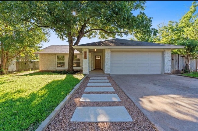 property at 5506 Salem Walk Dr