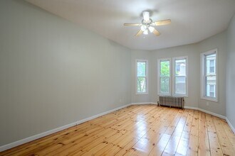117 Stevens St in Lowell, MA - Building Photo - Building Photo