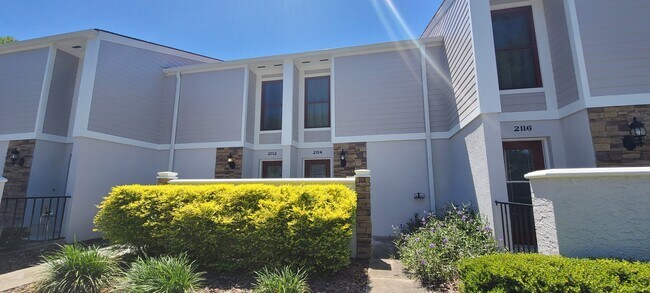 2114 NE 38th St in Ocala, FL - Building Photo - Building Photo