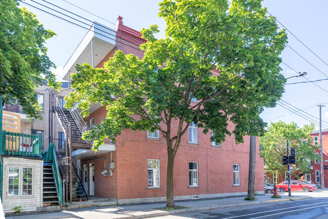 1728-1732 D'orléans Av in Montréal, QC - Building Photo - Building Photo