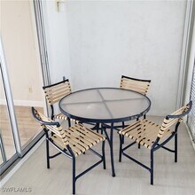 37 High Point Cir E in Naples, FL - Building Photo - Building Photo