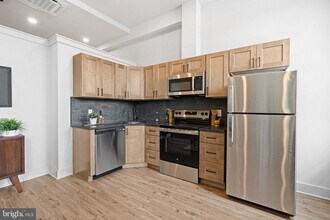 201 Leverington Ave in Philadelphia, PA - Building Photo - Building Photo