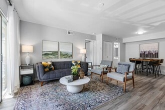 Breezes at Palm Aire in Pompano Beach, FL - Building Photo - Building Photo