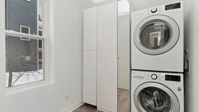 1731 W Potomac Ave in Chicago, IL - Building Photo - Building Photo